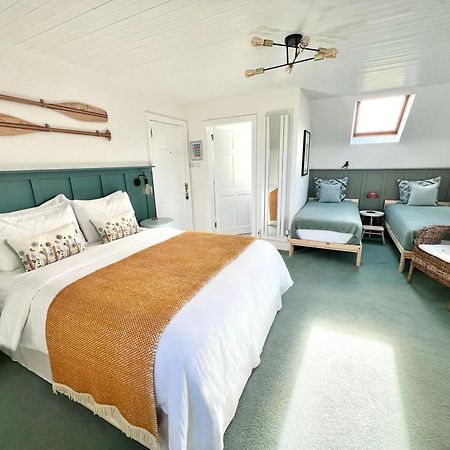 Thistledown Lodge 海上费萨德 外观 照片